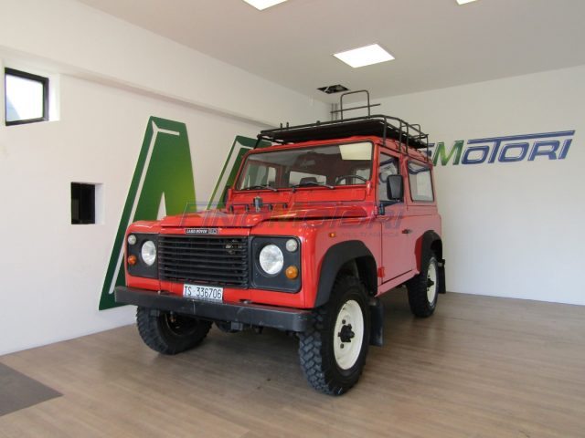 land rover defender 90 3 porte 6 posti