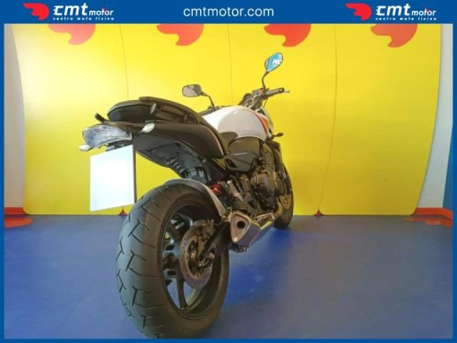 HONDA Hornet 600 Garantita e Finanziabile Immagine 3