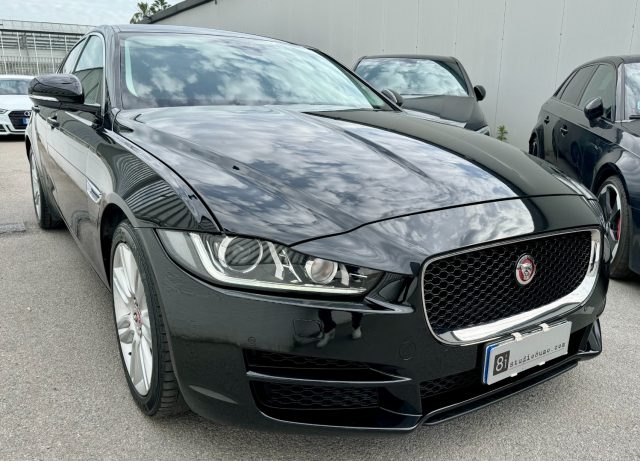 JAGUAR XE 2.0 D Turbo 180CV aut. Prestige Immagine 4