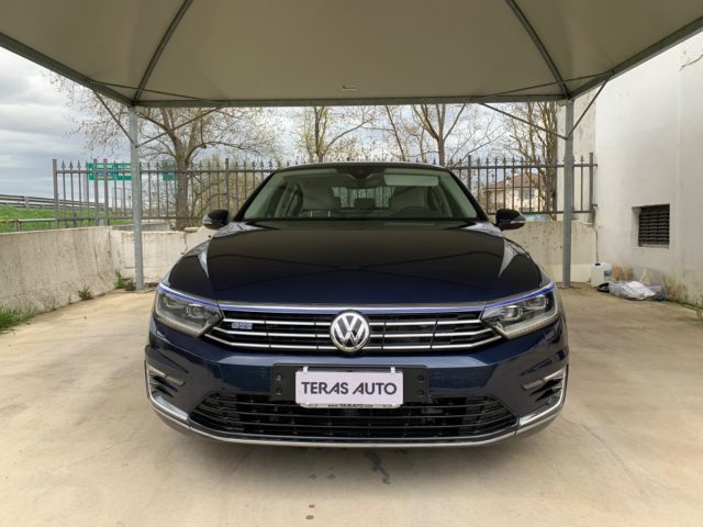 VOLKSWAGEN Passat 1.4 GTE DSG Hybrid plug-in AUTOMATICA OK TAGLIANDI Immagine 1