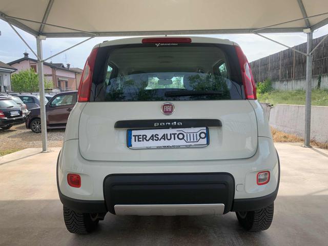 FIAT Panda 0.9 BENZ 4x4 OK TRAZIONE INTEGRALE Immagine 4