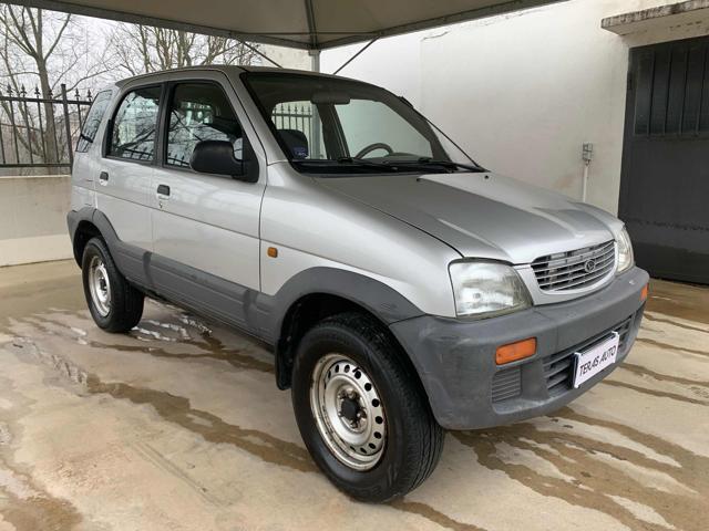 DAIHATSU Terios 1.3i 16V cat 4WD OK NEOPATENTATI Immagine 2