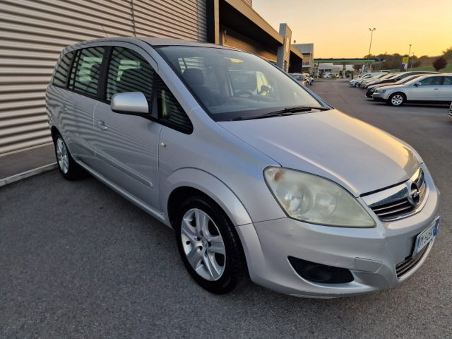 OPEL Zafira 1.7 CDTI 110CV Enjoy 7 POSTI Immagine 2