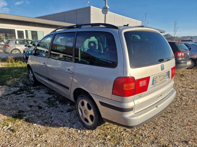 SEAT Alhambra 1.9 TDI/115CV T.T.4 Signo 4X4 7 POSTI Immagine 3