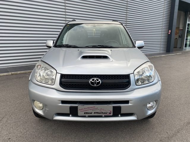 TOYOTA RAV 4 RAV4 2.0 Tdi D-4D cat 5 porte 4X4  4WD Immagine 1