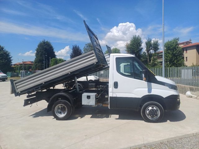 IVECO 35C12  RIBALTABILE Immagine 0