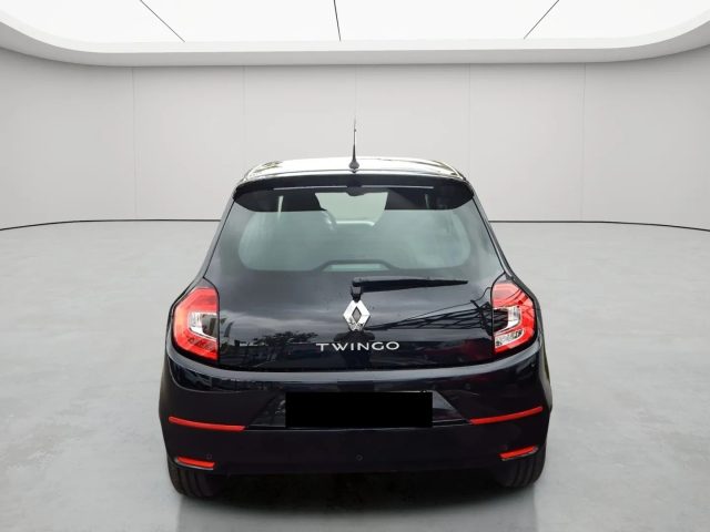 RENAULT Twingo 0.9 90CV INTENS PELLE NAVIGATORE LED CERCHI 16'' Immagine 4