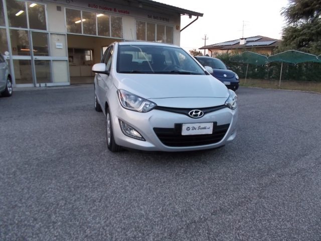 HYUNDAI i20 1.1 CRDi 5p. Classic - ok neopatentati Immagine 0