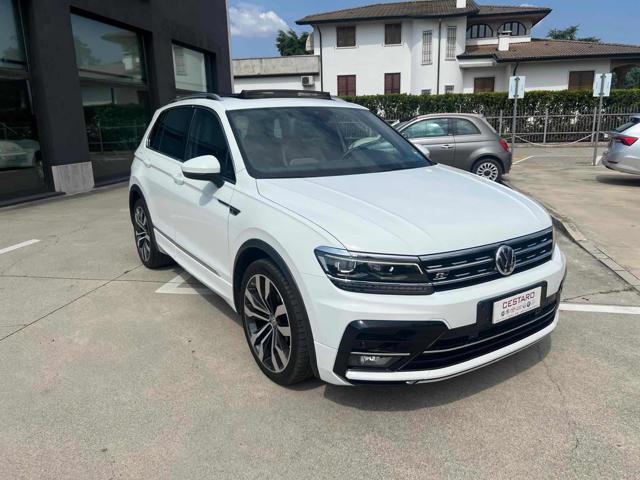 VOLKSWAGEN Tiguan 2.0 TDI SCR DSG Sport BlueMotion Technology Immagine 0