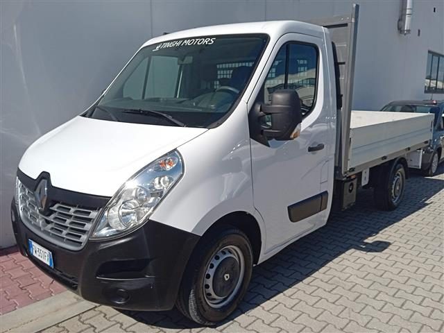 RENAULT Master T35 2.3 dci 130cv L2 d.cab. E6 Immagine 0