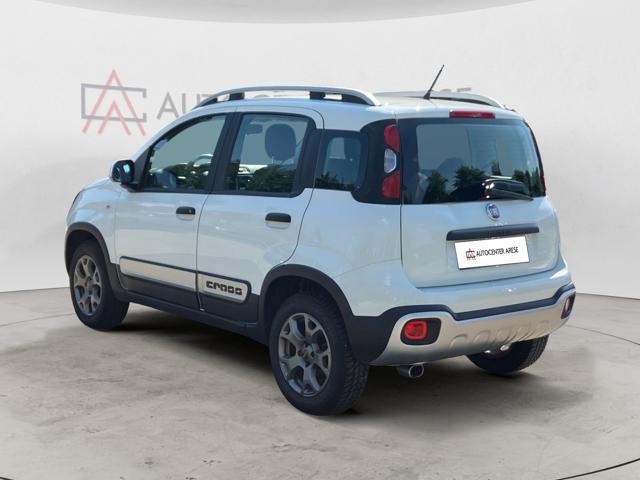 FIAT Panda Cross 0.9 TwinAir Turbo S&S 4x4 Immagine 3