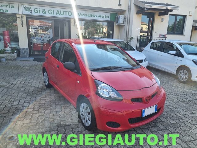 TOYOTA Aygo 1.0 12V VVT-i 5 porte SOL Immagine 1