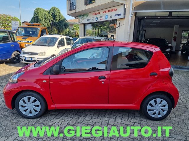 TOYOTA Aygo 1.0 12V VVT-i 5 porte SOL Immagine 2