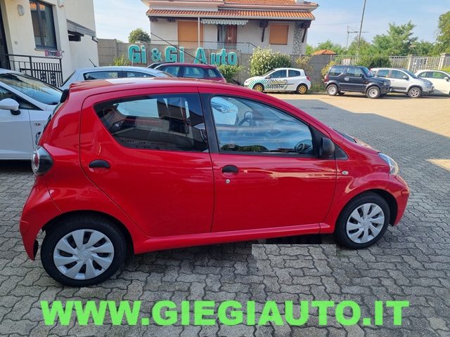 TOYOTA Aygo 1.0 12V VVT-i 5 porte SOL Immagine 3