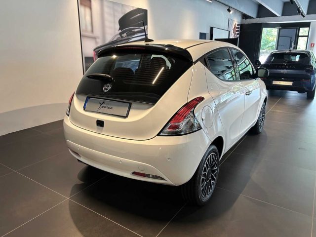 LANCIA Ypsilon 1.0 FireFly 5 porte S&S Hybrid Platino Immagine 4