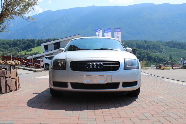 AUDI TT Coupé 1.8T 20V 179cv Immagine 2