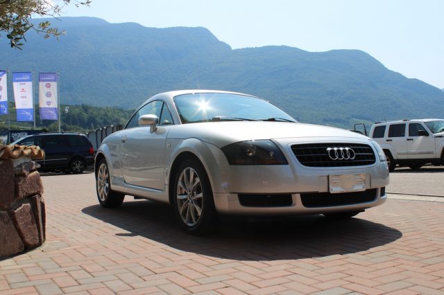 AUDI TT Coupé 1.8T 20V 179cv Immagine 3