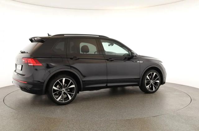 VOLKSWAGEN Tiguan 2.0 TDI 150cv DSG R-Line Tetto/Nav/Cam/20" Immagine 2