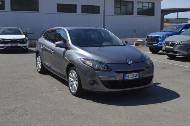 RENAULT Megane Mégane 1.5 dCi 110CV SporTour Attractive Immagine 0