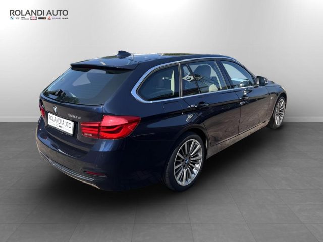 BMW 320 d Touring xdrive Luxury Immagine 2