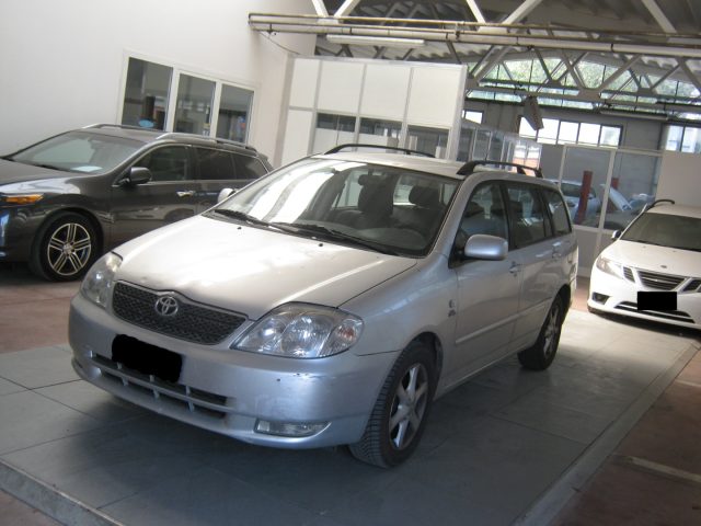 TOYOTA Corolla 2.0 tdi D-4D Station Wagon Immagine 2