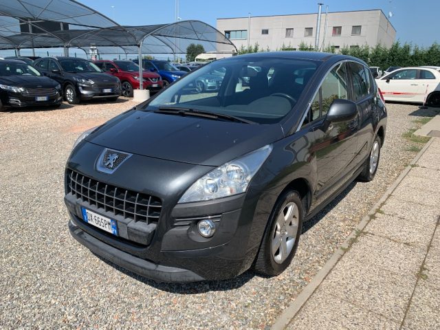 PEUGEOT 3008 1.6 HDi 110CV cambio robotizzato Outdoor Immagine 0