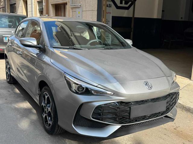 MG MG3 Hybrid+ Luxury Immagine 1