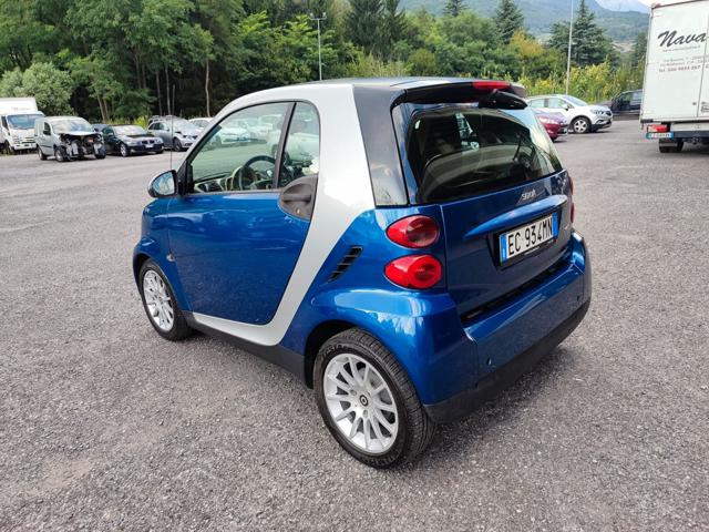 SMART ForTwo 800 40 kW coupé passion cdi Immagine 3