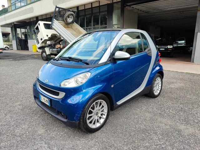 SMART ForTwo 800 40 kW coupé passion cdi Immagine 1