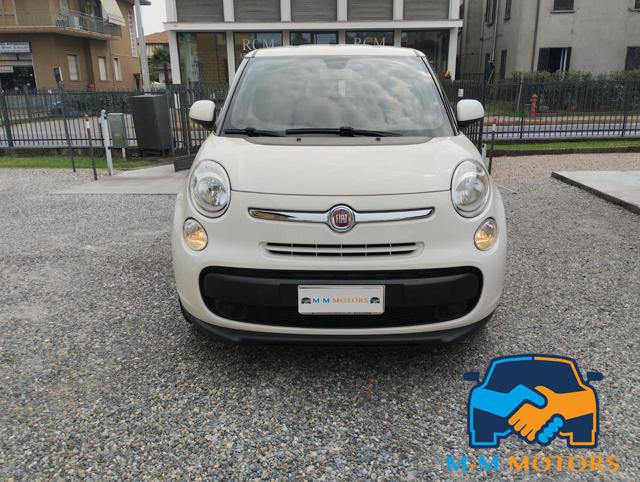 FIAT 500L Living 1.6 Multijet 105 CV Lounge Immagine 1