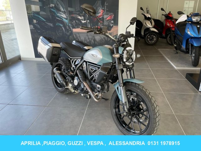 DUCATI Scrambler 800 ICON, PARI AL NUOVO, GARANZIA DUCATI, SOLO 4.000KM Immagine 2