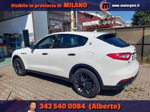 MASERATI Levante V6 Diesel 275 CV AWD Gransport Immagine 4