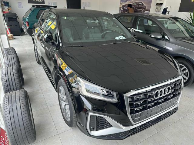 AUDI Q2 35 TFSI S line Edition Immagine 3