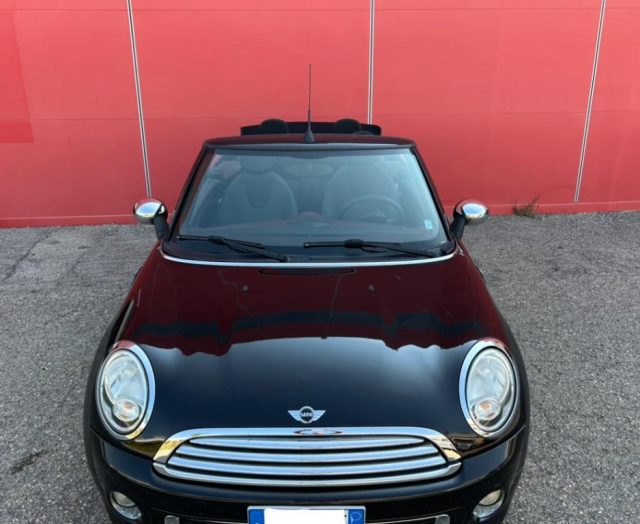 MINI Cabrio Mini 1.6 16V Cooper D Cabrio Immagine 2