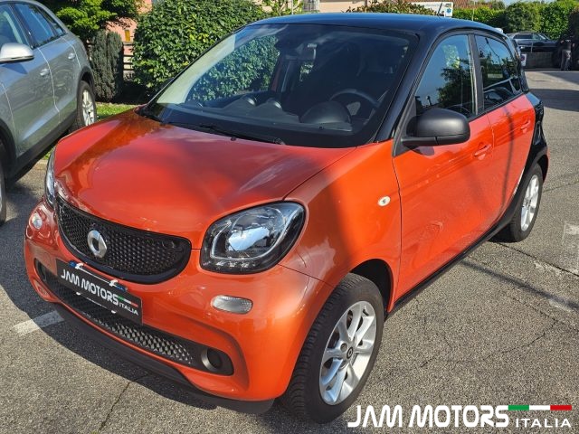 SMART ForFour 70 1.0 Passion-Neopatentati Immagine 0