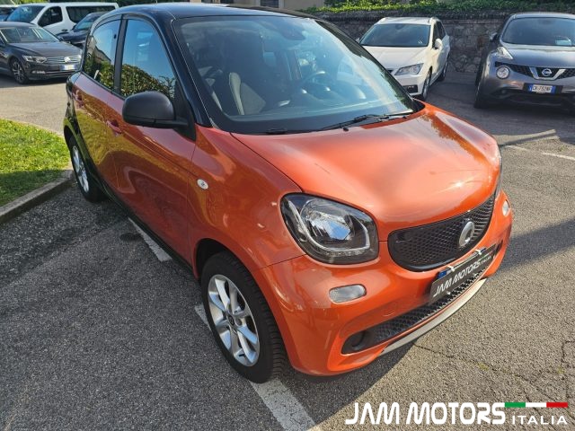 SMART ForFour 70 1.0 Passion-Neopatentati Immagine 1