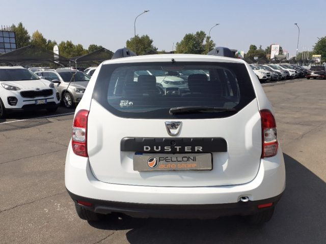 DACIA Duster 1.5 dCi 110CV  4x4 1°PROP-GARANZIA-KM CERTIFICATI Immagine 4