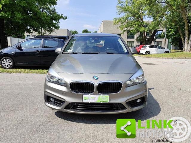 BMW 218 i Active Tourer Advantage GARANZIA INCLUSA Immagine 1