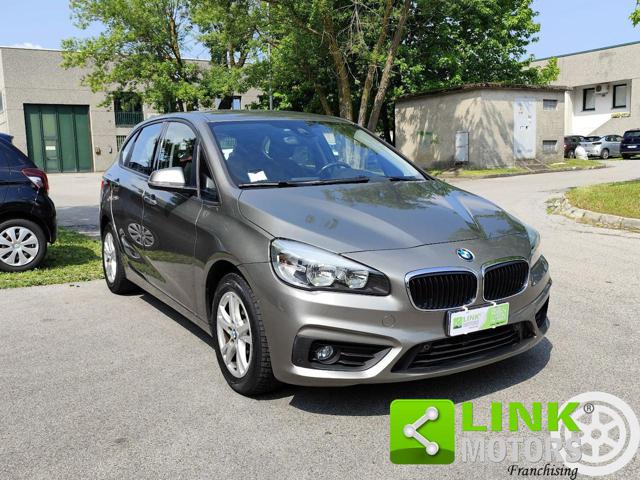 BMW 218 i Active Tourer Advantage GARANZIA INCLUSA Immagine 2