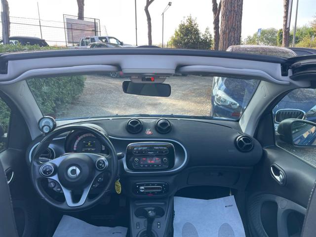 SMART ForTwo 1.0cc CABRIO PASSION 71cv BLUETOOTH CRUISE CERCHI Immagine 4