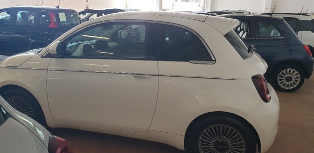 FIAT 500 Berlina 42 kWh Immagine 2