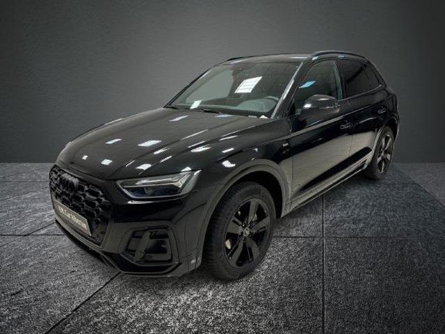 AUDI Q5 40 TDI 204 CV quattro S tronic S line Immagine 0