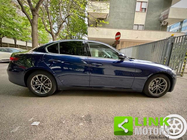 ALFA ROMEO Giulia 2.2 Turbodiesel 136 CV AT8 Business Immagine 4