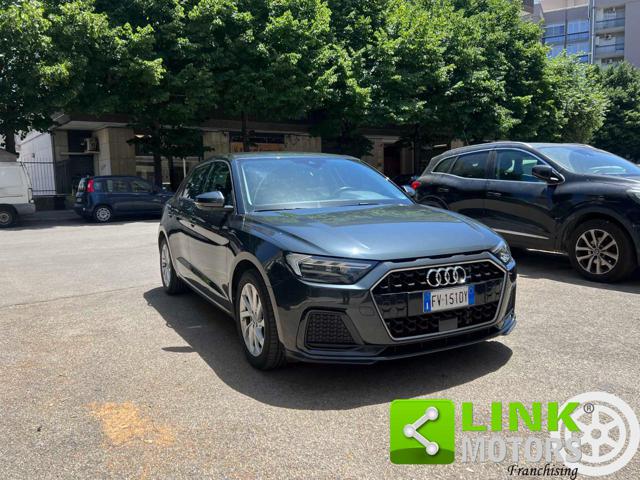 AUDI A1 SPB 1.0 TFSI ultra S tronic Sport Immagine 1