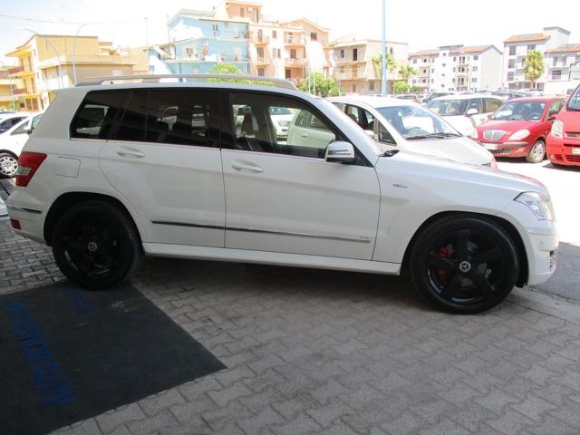 MERCEDES-BENZ GLK 220 CDI 4MaticSport Immagine 3