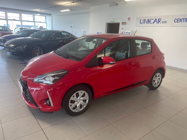 TOYOTA Yaris 1.0 72 CV 5 porte Active KM 30495 Immagine 4