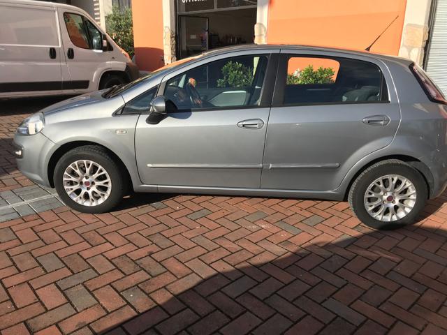 FIAT Punto Evo 1.4 5 porte Dynamic Immagine 1