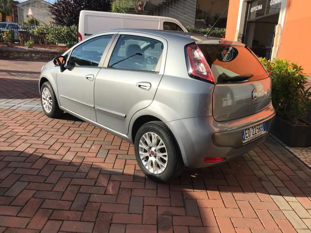 FIAT Punto Evo 1.4 5 porte Dynamic Immagine 2