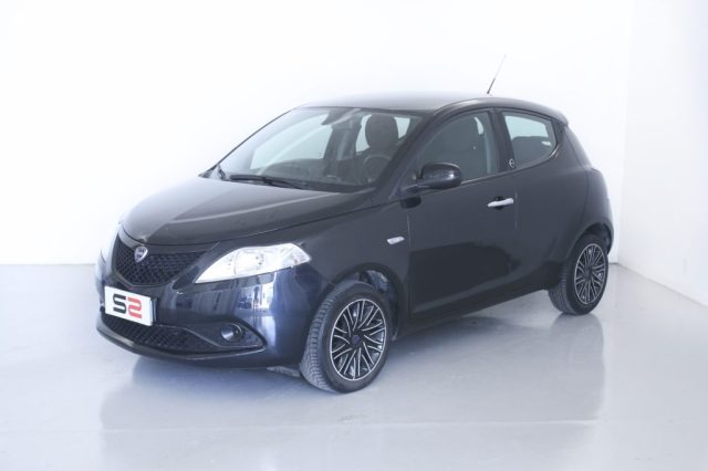 LANCIA Ypsilon 1.2 69 CV 5 porte GPL Ecochic Gold Immagine 0