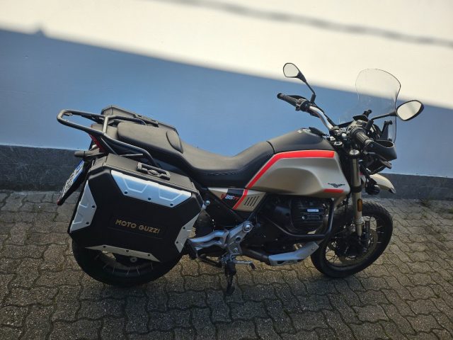 MOTO GUZZI V85 TT TRAVEL Immagine 2